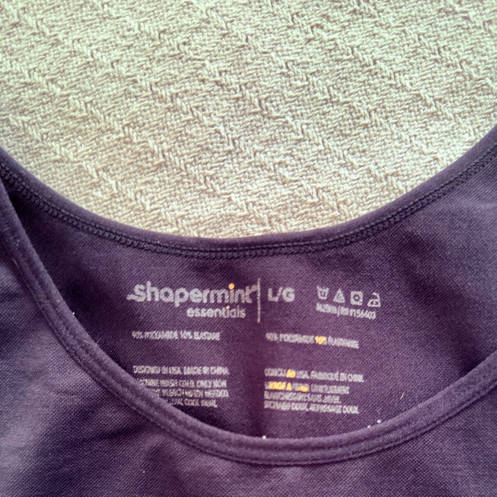 2 Shapermint Scoop Neck Shaping Tank Tops Black and White - Picture 6 of 7